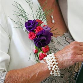 fwthumbLadies Corsage.jpg